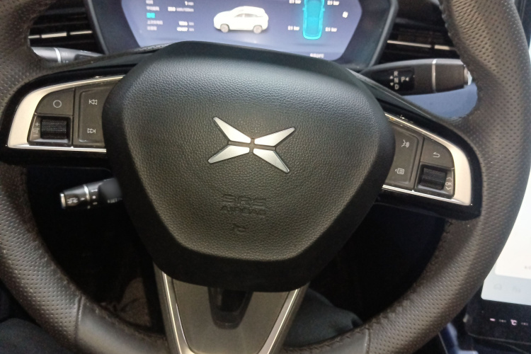 小鹏G3 2022款 G3i 460N局部细节13