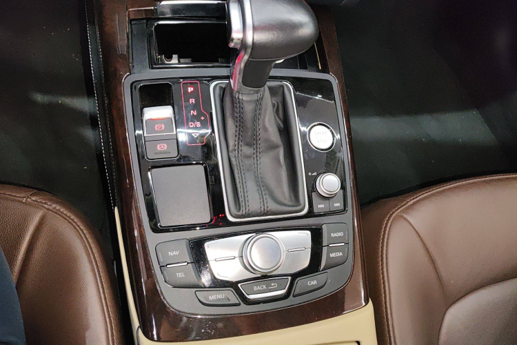 奥迪A6L 2014款 TFSI 标准型局部细节18