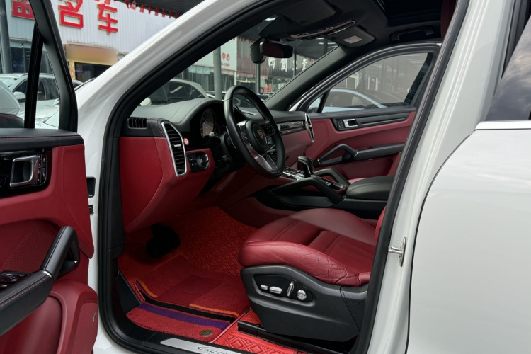 保时捷 2018款 Cayenne 3.0T中控内饰7004