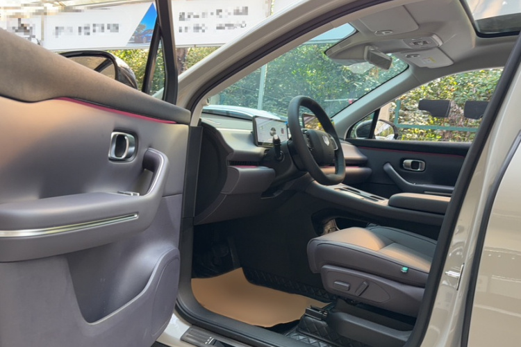 零跑汽车 零跑C10 2024款 530智享版中控内饰7005