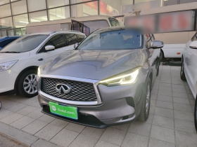 英菲尼迪QX50 2020款 2.0T 两驱时尚版
