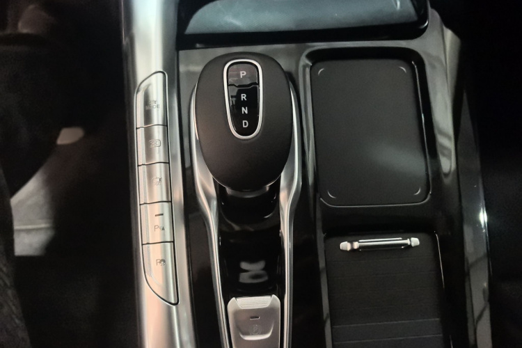 岚图汽车 岚图FREE 2021款 四驱标准增程专属豪华套装局部细节18