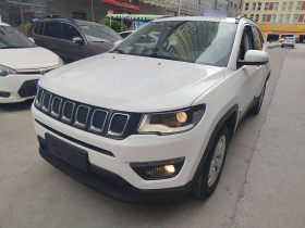 Jeep 指南者 2017款 200T 自动家享版