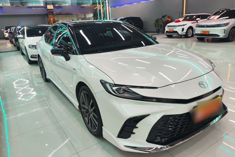 丰田 凯美瑞 2024款 双擎 2.0HXS 运动Plus版车身外观6002