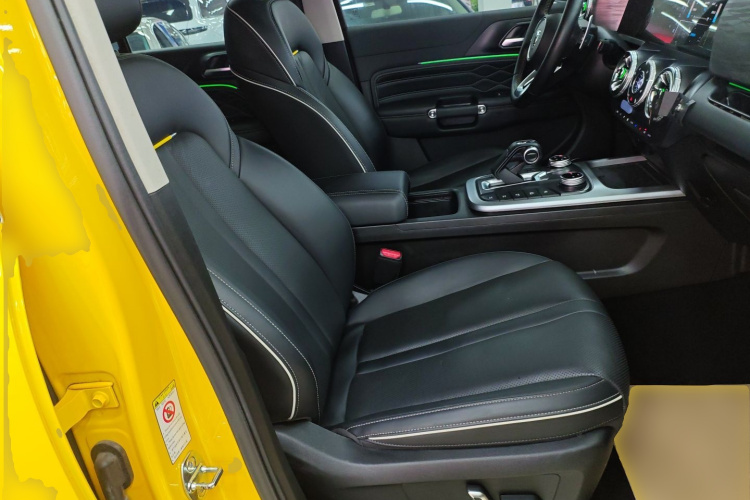 坦克300 2022款 2.0T 边境限定版局部细节41