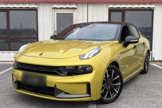 领克03 2022款 03+ 2.0TD 自动驭风版