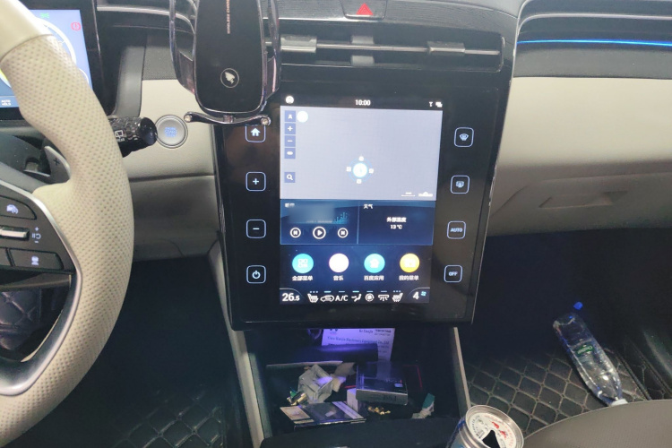 现代 2021款 途胜L 1.5T DCT TOP旗舰版局部细节16