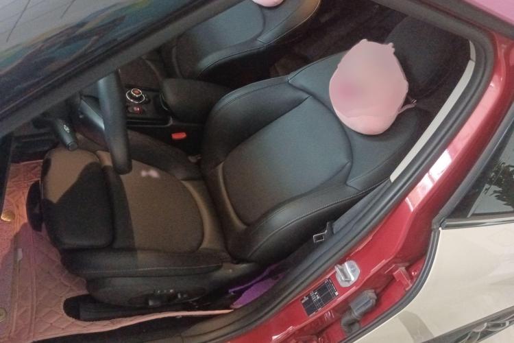 MINI Clubman 2021款 1.5T COOPER中控内饰19