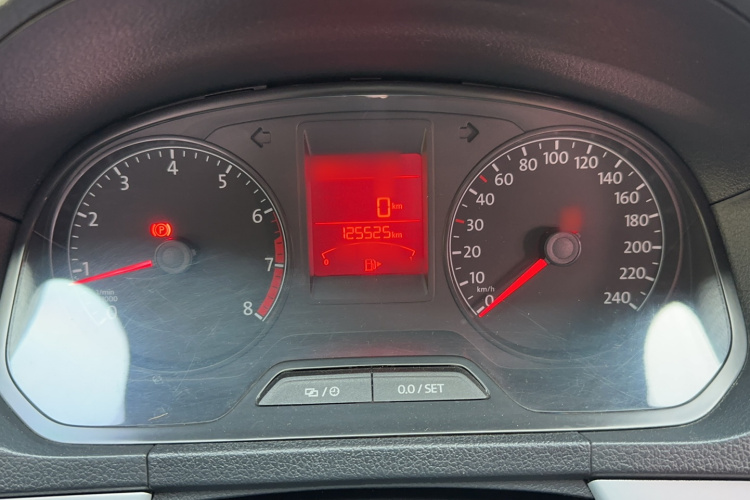 大众 捷达 2015款 质惠版 1.6L 自动舒适型局部细节14