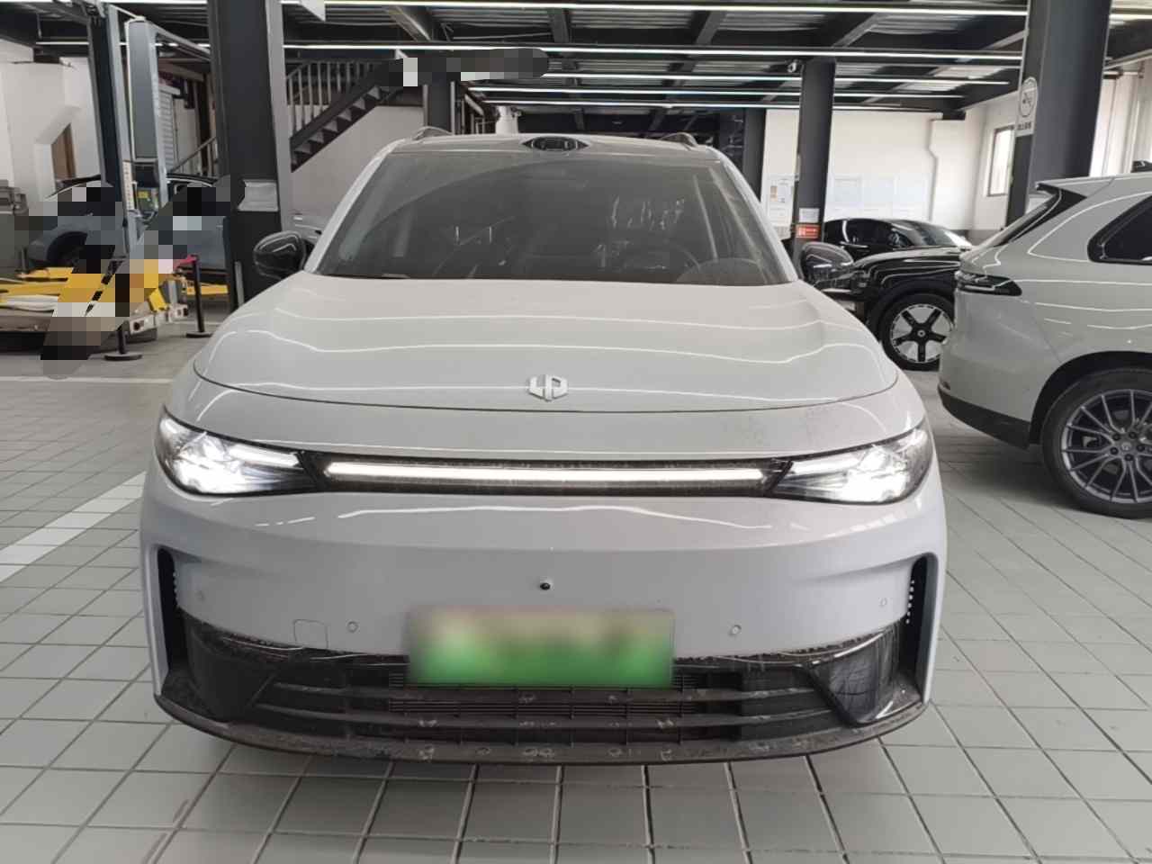 零跑汽车 零跑C16 2026款 增程 280激光雷达智尊版 6座(1)