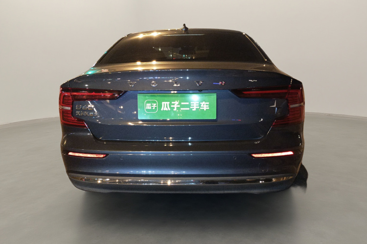 沃尔沃S60 2024款 B4 智逸豪华版车身外观6