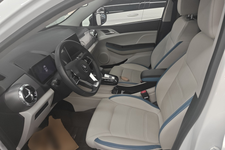 比亚迪 元Pro 2023款 401KM豪华型中控内饰19