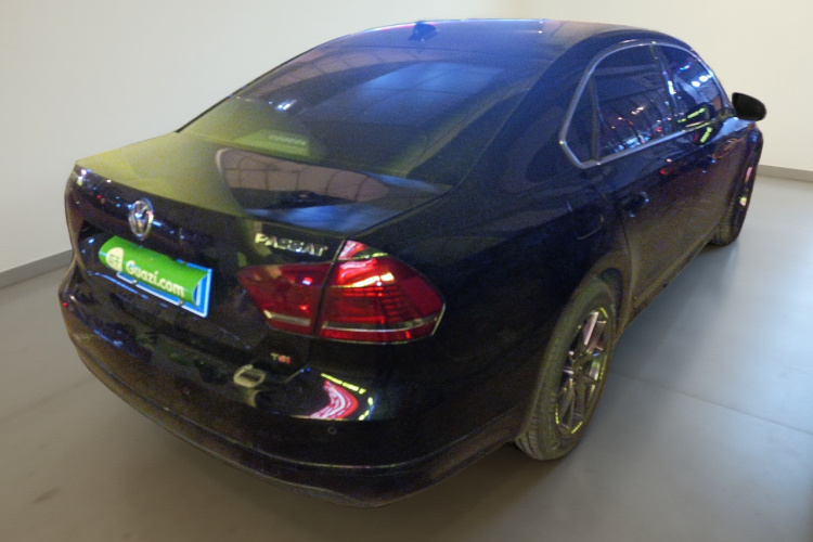 大众 帕萨特 2014款 1.8TSI DSG尊荣版车身外观7