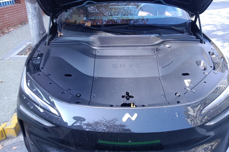 乐道L60 2024款 60kWh 四驱版局部细节24