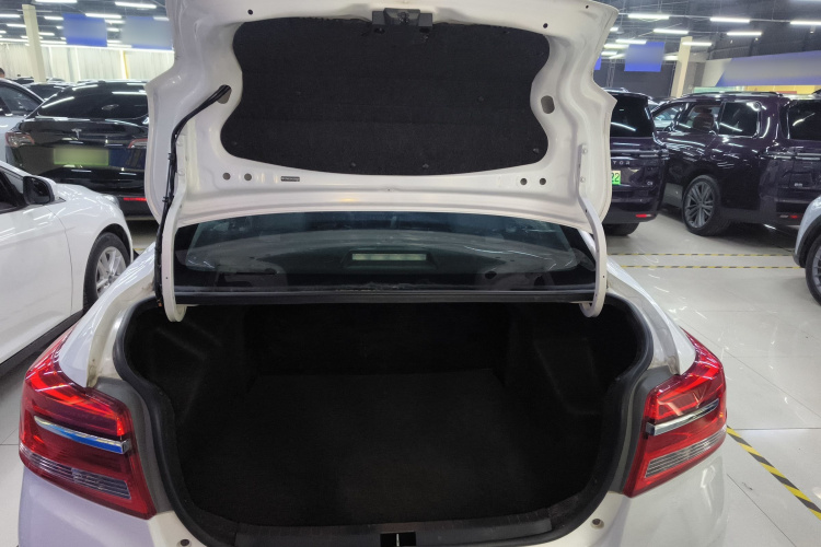 丰田 威驰 2017款 1.5L CVT创行版局部细节23