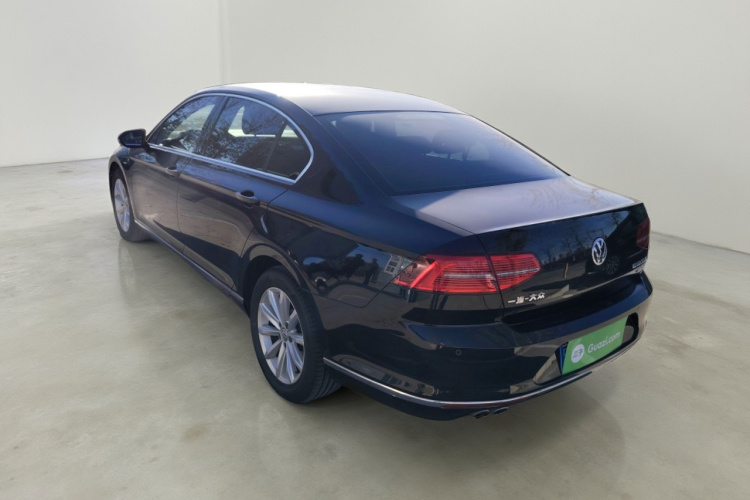 大众 迈腾 2018款 330TSI DSG 领先型车身外观5