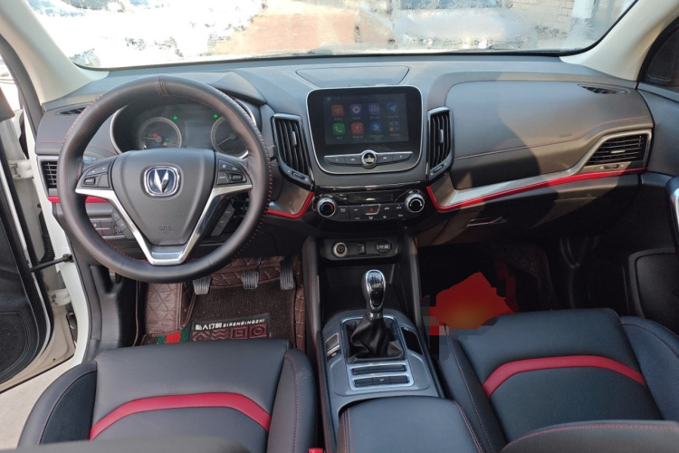 长安CS55 2017款 1.5T 手动炫色型中控内饰12