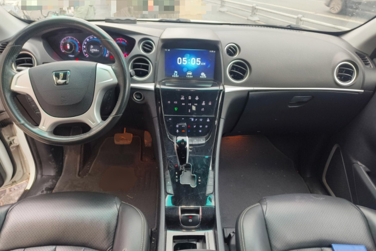 纳智捷 大7 SUV 2015款 2.2T 两驱智尊型中控内饰12