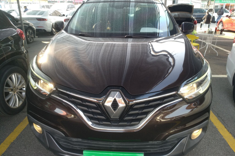 雷诺 科雷嘉 2016款 2.0L 两驱豪华版车身外观2