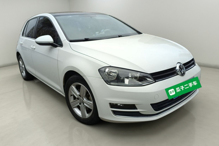 大众 高尔夫 2015款 1.4TSI 自动舒适型车身外观3