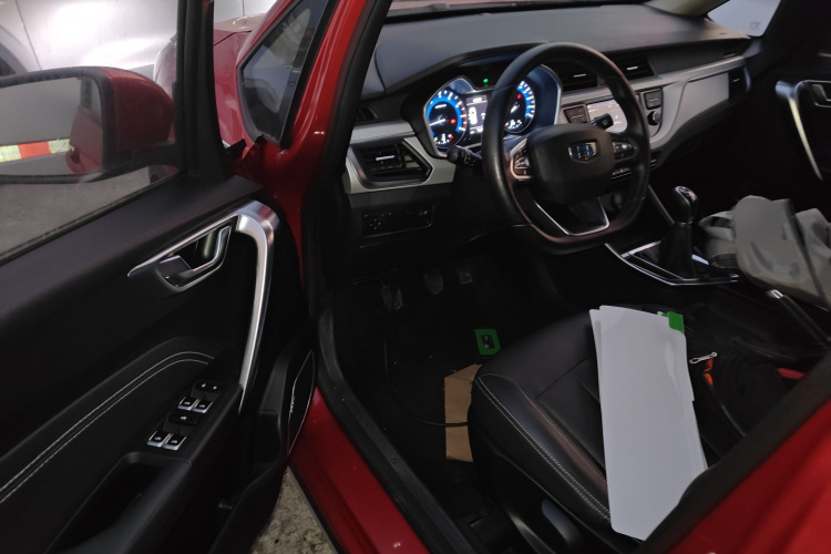 吉利汽车 远景X3 2019款 升级版 1.5L 手动尊贵型中控内饰20