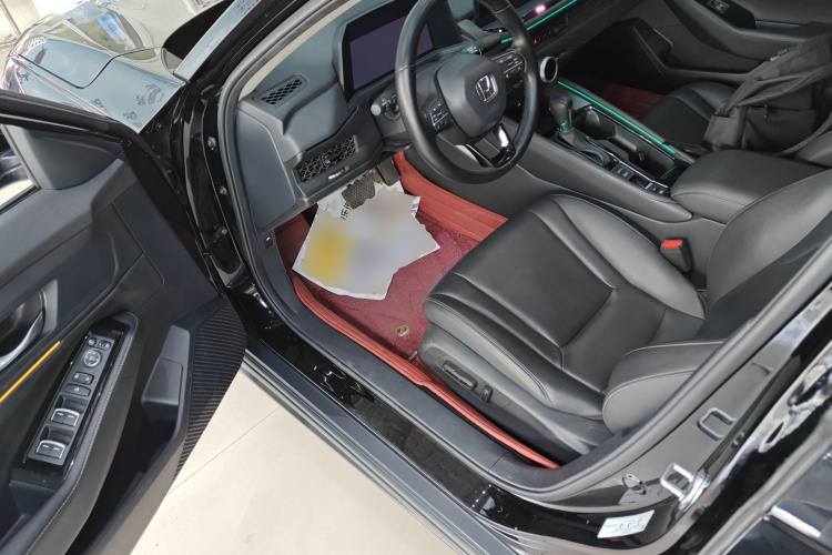 本田 雅阁 2024款 260TURBO 豪华版中控内饰7003