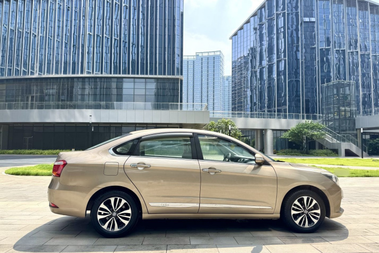 东风风神A60 2016款 1.6L 自动豪华型车身外观6005