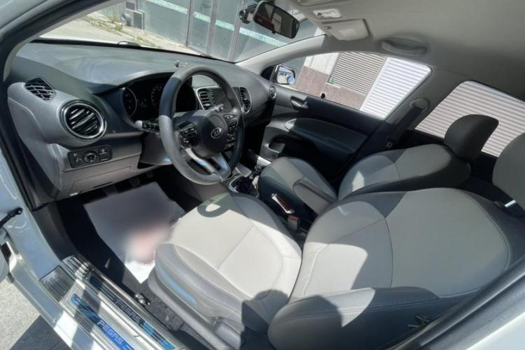 起亚 焕驰 2017款 1.4L 手动智享版Value中控内饰7002