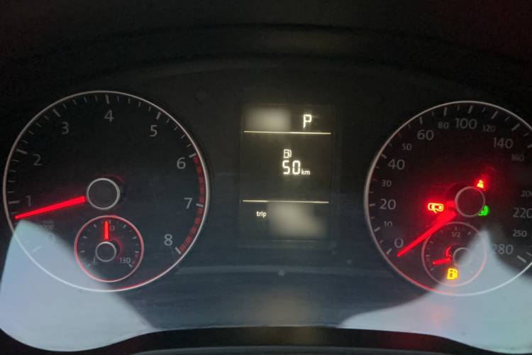 大众 帕萨特 2011款 1.8TSI 自动尊荣版中控内饰7006