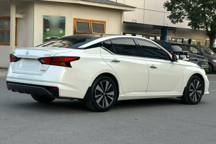 日产 天籁 2021款 2.0T XL 智进版车身外观6004