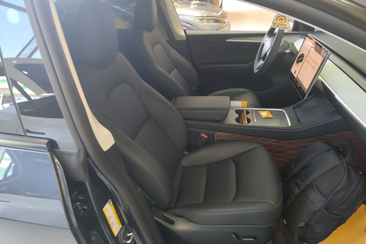 特斯拉 Model Y 2024款 后轮驱动版局部细节41