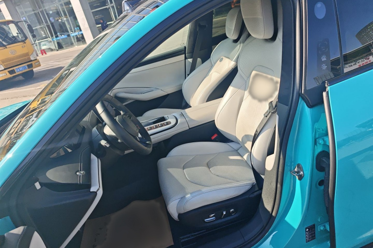 小米汽车 小米SU7 2024款 四驱超长续航高阶智驾Max版局部细节19