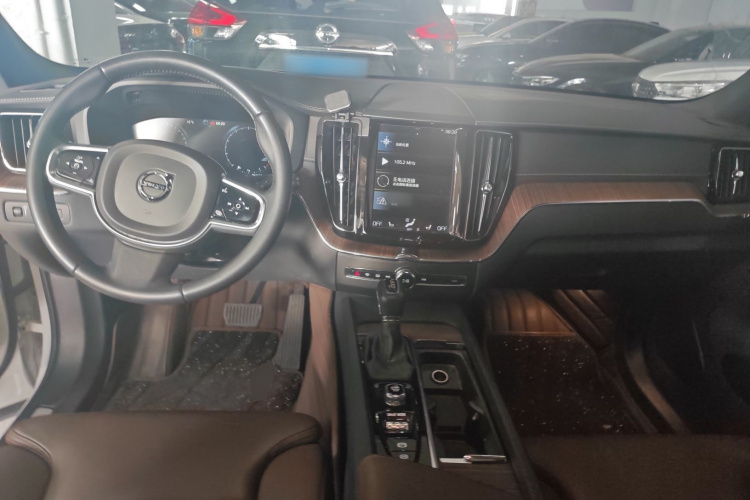 沃尔沃XC60 2021款 T5 四驱智远豪华版中控内饰12