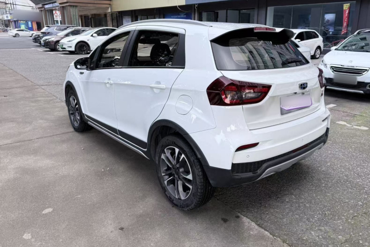 吉利汽车 远景X3 2019款 升级版 1.5L CVT尊贵型车身外观6005