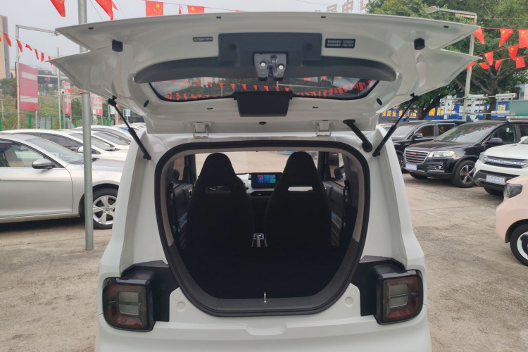 吉利银河 2023款 熊猫mini 120km 超萌熊局部细节23