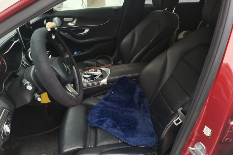 奔驰C级 2018款 C 200 L 运动版 成就特别版局部细节19