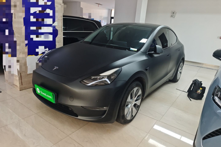 特斯拉 Model Y 2021款 标准续航后驱版车身外观1