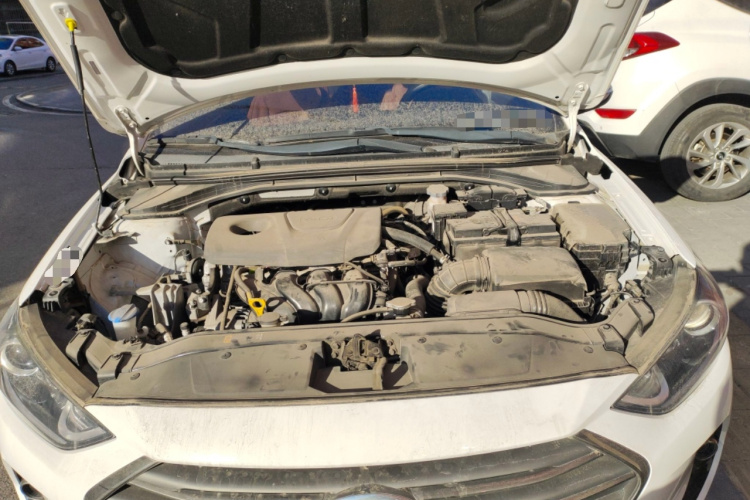 现代 领动 2016款 1.6L 自动智炫·精英型局部细节24