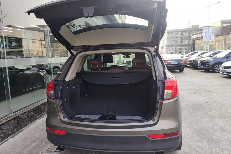 别克 昂科威 2014款 28T 四驱精英型机舱底盘23