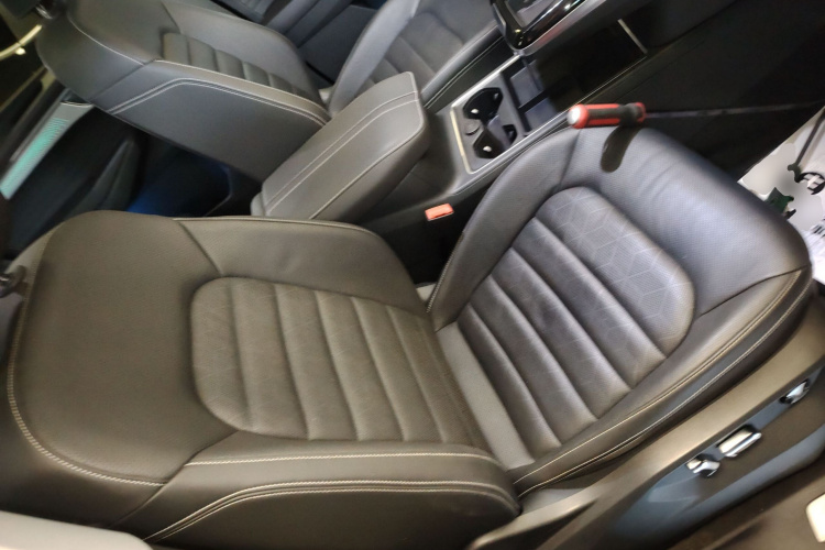 大众 揽境 2021款 380TSI 四驱豪华佳境版Pro局部细节41