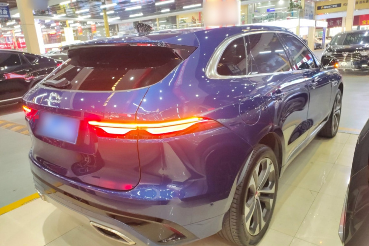 捷豹F-PACE 2021款 340PS R-Dynamic SE车身外观7