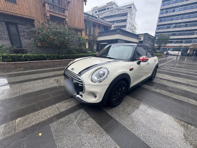 MINI 2016款 1.5T COOPER 五门版