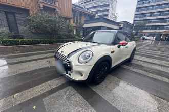 MINI 2016款 1.5T COOPER 五门版
