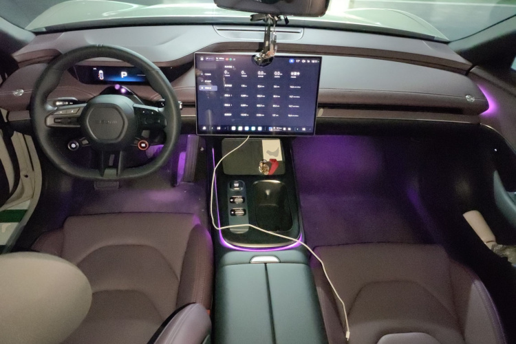 小米汽车 小米SU7 2024款 后驱长续航智驾版中控内饰12