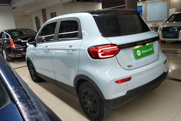 零跑汽车 零跑T03 2023款 310轻享版车身外观4