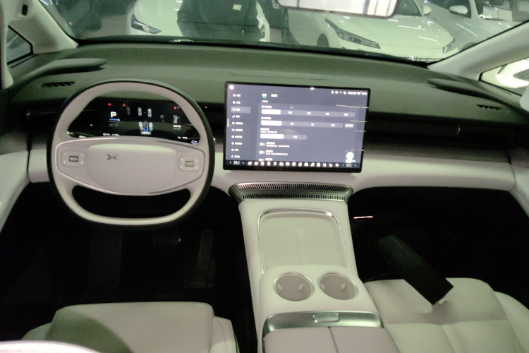 小鹏X9 2024款 610长续航Pro中控内饰7002