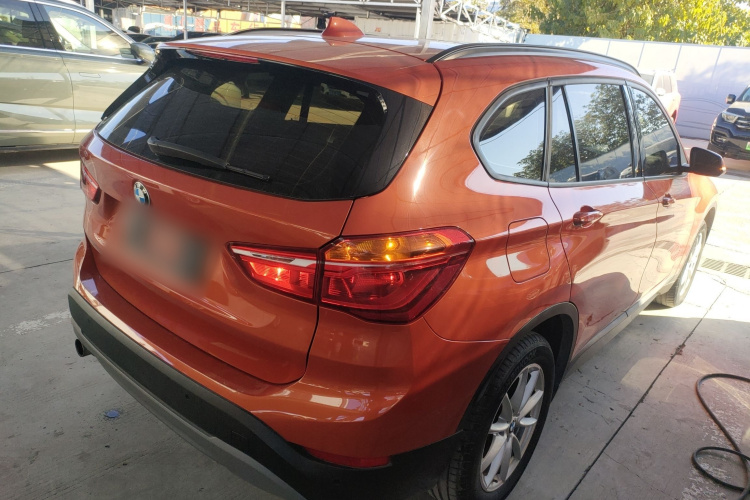 宝马X1 2018款 sDrive18Li 时尚型车身外观7