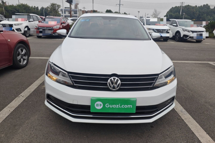 大众 速腾 2015款 1.6L 手动舒适型车身外观2