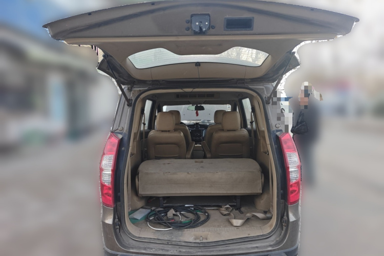 五菱汽车 五菱宏光 2014款 1.5L S舒适型中控内饰23