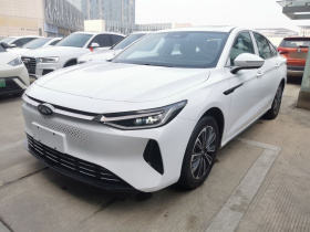 奇瑞 风云A8 2024款 127 远航版 豪华型